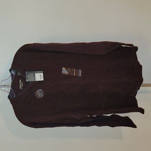 Men's v-neck. Size large.